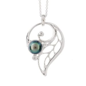 Adorabella lace leaf pendant.