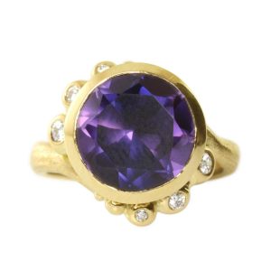 Violet Cocktail Ring with Amethyst