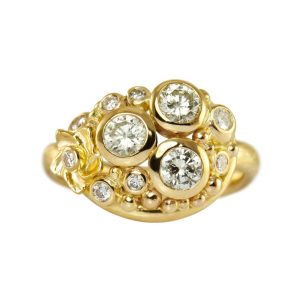 Grand Garden lavish diamond ring with 1.86 carats of diamonds set in 18 carat gold