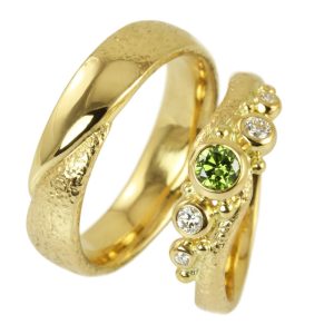 Embrace 5-stone wedding rings